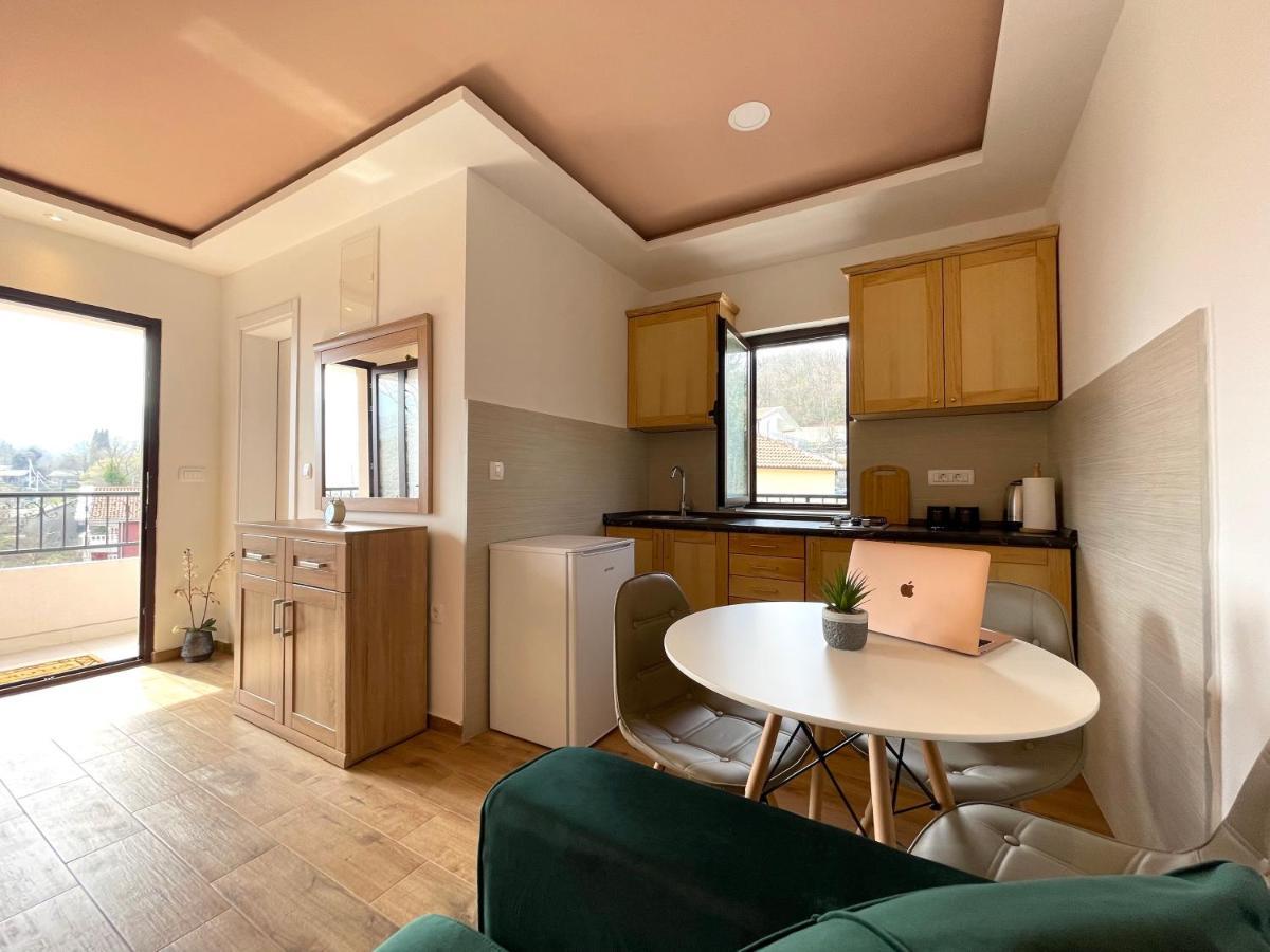 Apartments Four Countesses Virpazar Zewnętrze zdjęcie